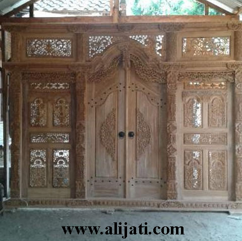 gebyok pintu rumah mewah kayu jati klasik